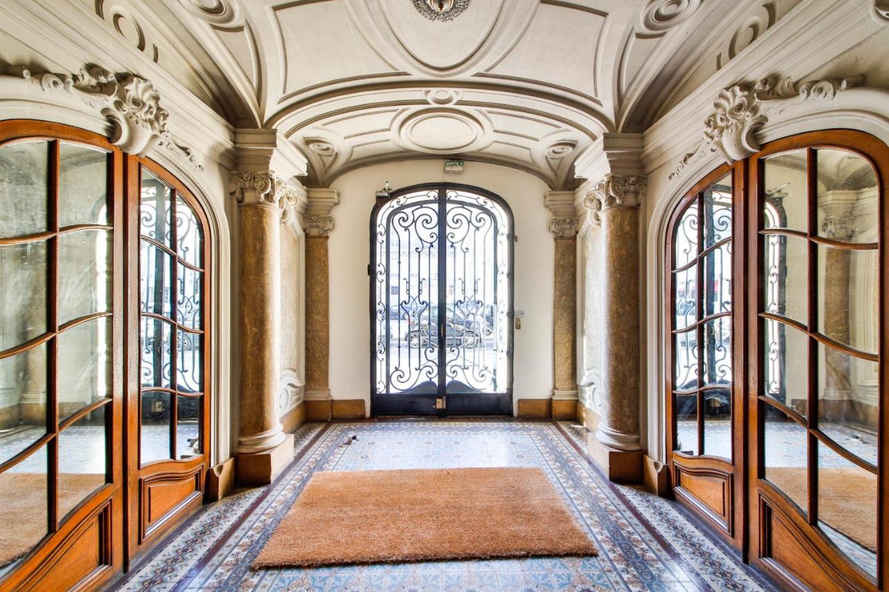 Apartamento #ArcDeTriomphe #Trocadero #STYLE HAUSSMANNIEN París Exterior foto